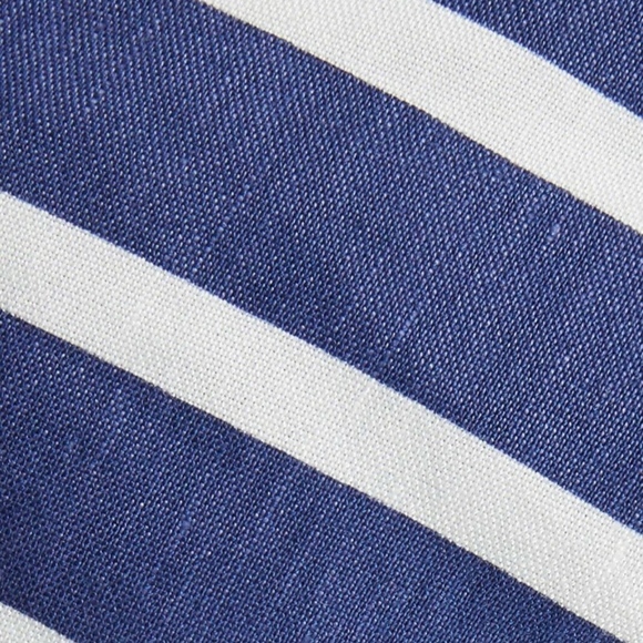 NWT $225 Alice + Olivia Rayna Surplice Crop Top in size 8! - Picture 3 of 13